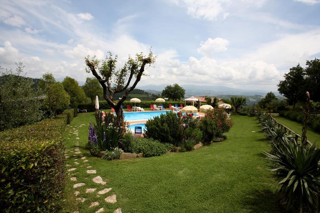 Poggio Paradiso Apartments Mengara Екстериор снимка